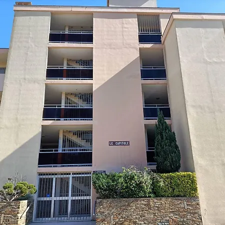 Daire T2 - 2 A 4 Personnes - Vue Sur - 4cape2n10