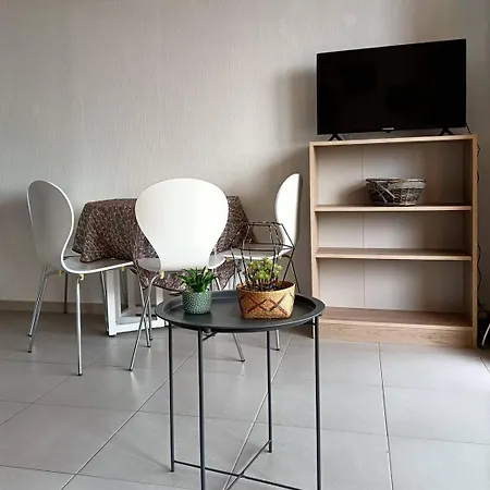 T2 - 2 A 4 Personnes - Vue Sur - 4cape2n10 Apartment