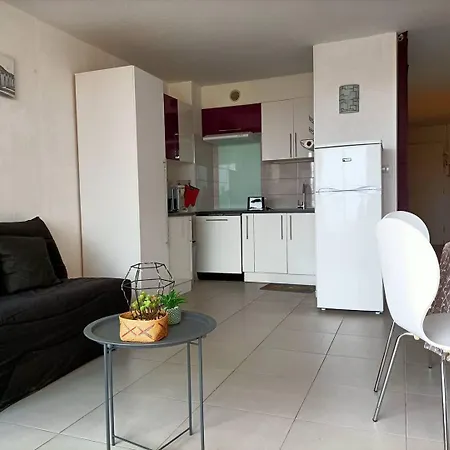 T2 - 2 A 4 Personnes - Vue Sur - 4cape2n10 Apartment *